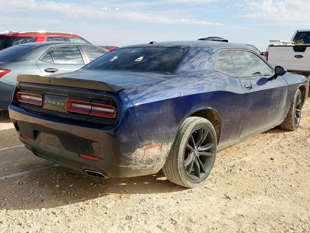 Dodge Challenger SXT Coup&eacute; 2017 Blau